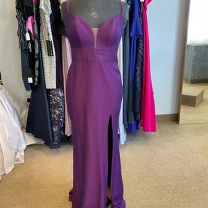 LA FEMME PLUM PROM/SPECIAL OCCASION GOWN WITH SLIT AND LOW BACK NWT